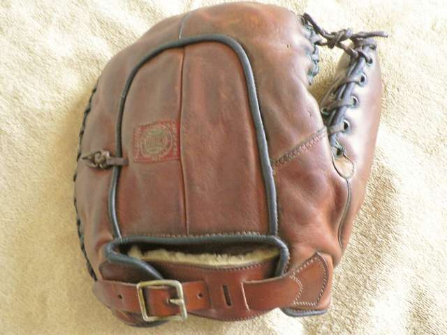 Jimmie Foxx Spalding 221-51 Back